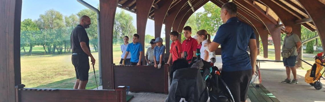 JUNIORSKI GOLF KAMP, GOLF KLUB CENTAR